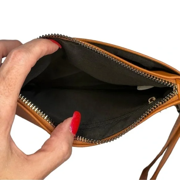 Rebecca & Rifka Saffiano Vegan Leather Wristlet NWT in Cognac - Picture 4 of 4